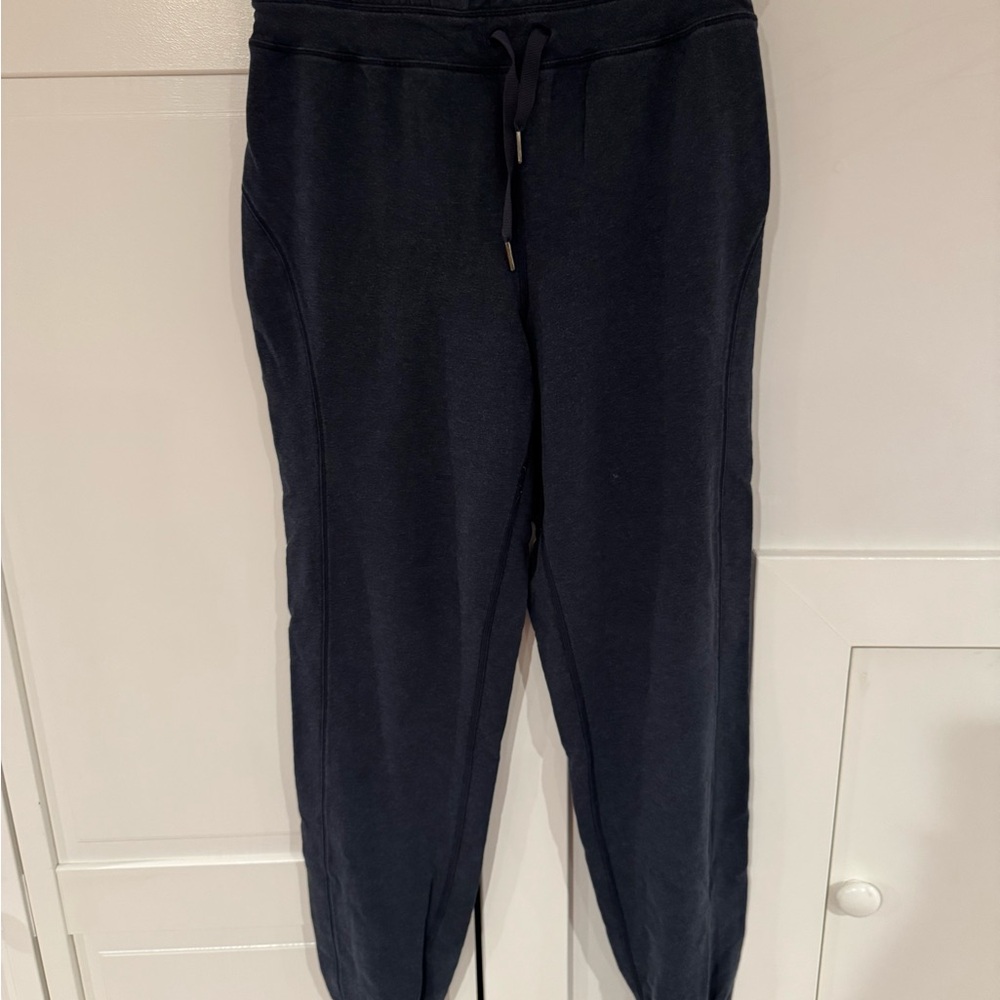 Lululemon Relaxed Fit Joggers – Navy Blue (Size 8)